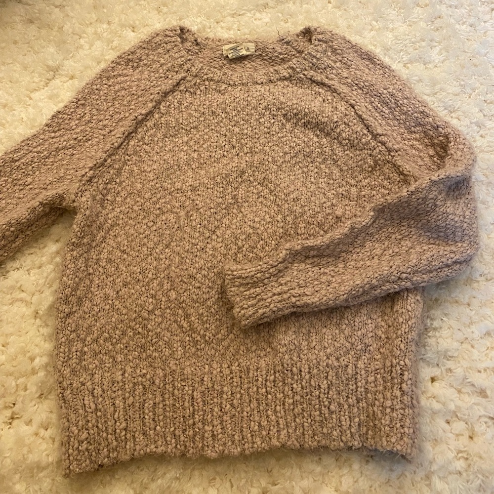 pinkish off white popcorn sweater